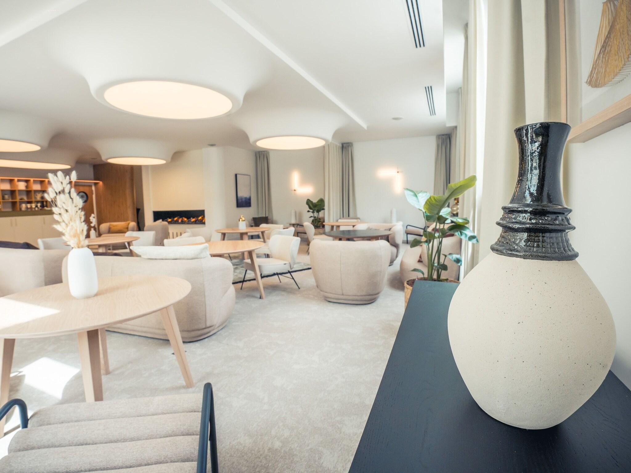 Vista Lobby Mercure Troyes Centre