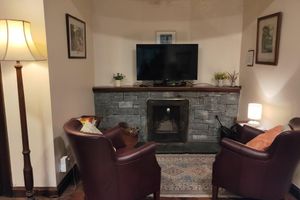 Alquiler Vacacional - Cottage In Beautiful Woodland Gardens