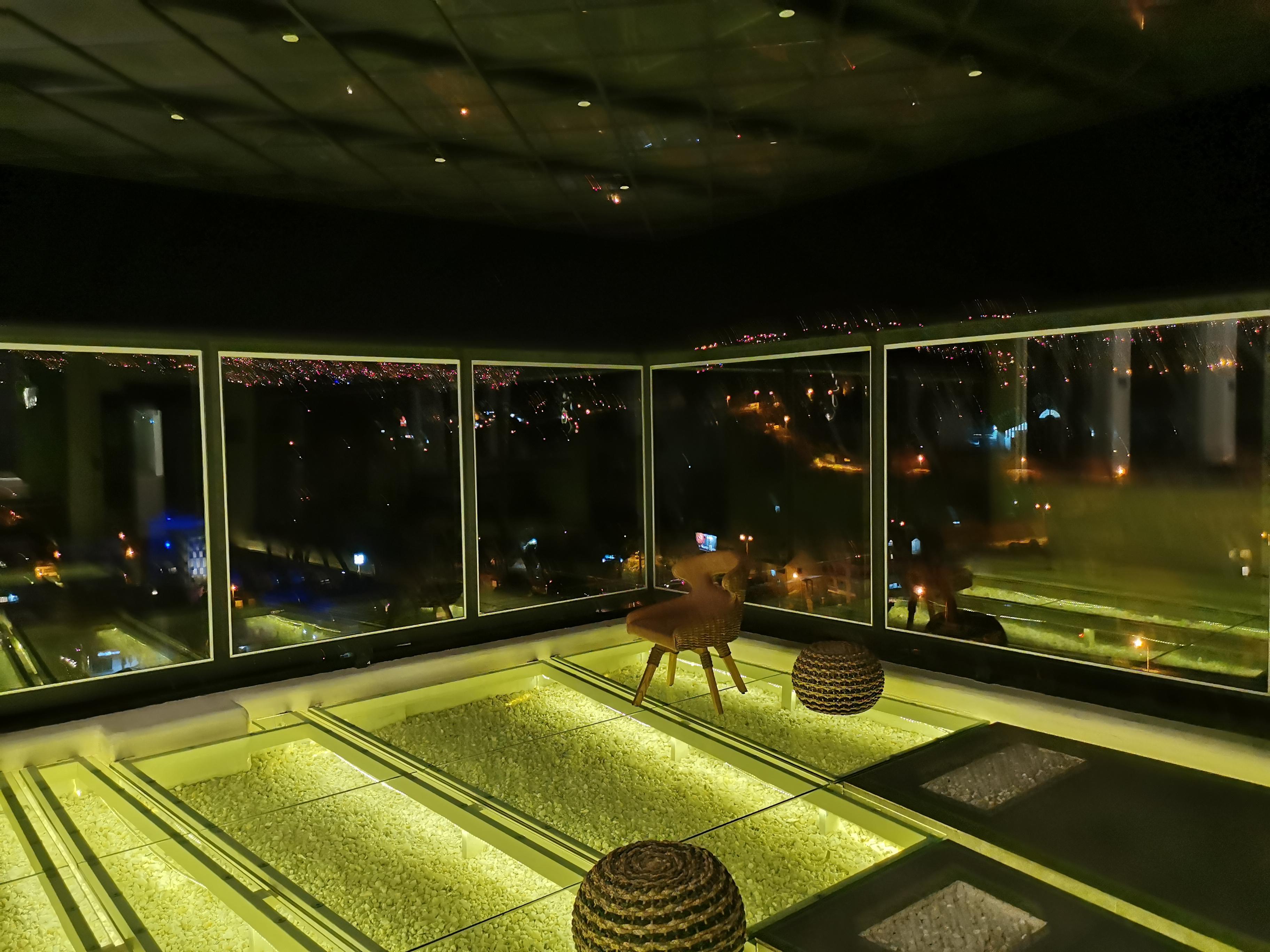 Vista do lobby Hotel Mitru Sur