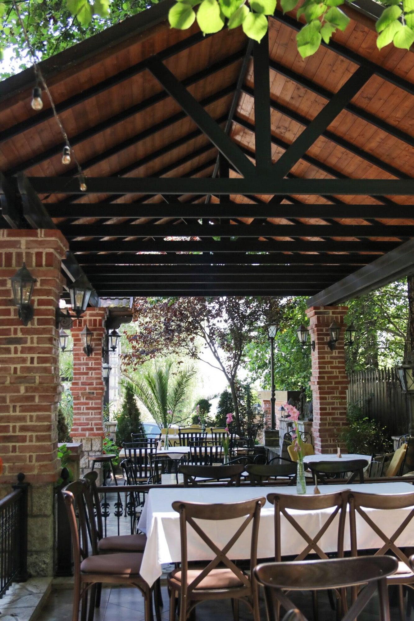 Vista Exterior Sumski Feneri