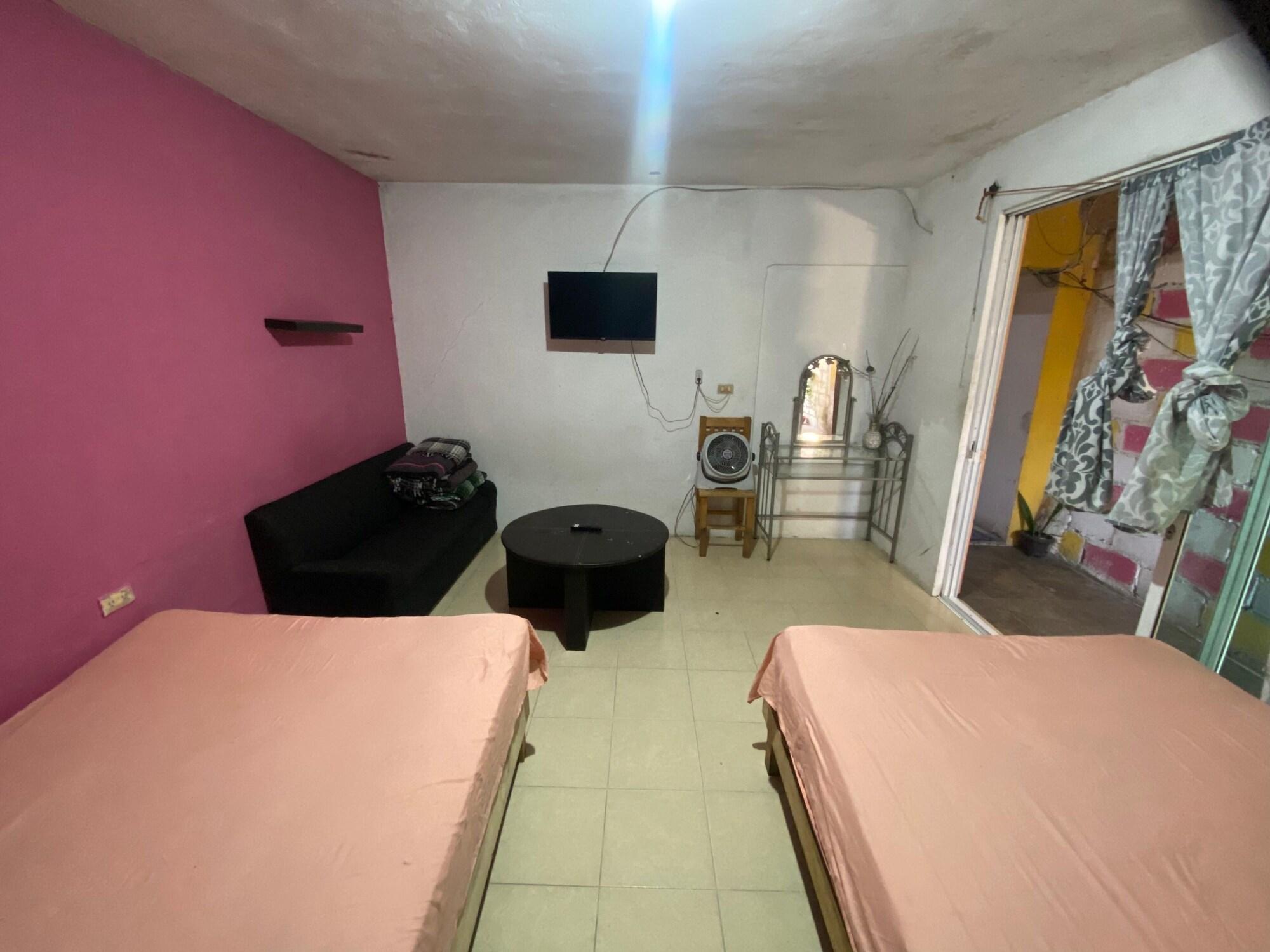 Varios HOTEL Y PIZZERIA CASA INN