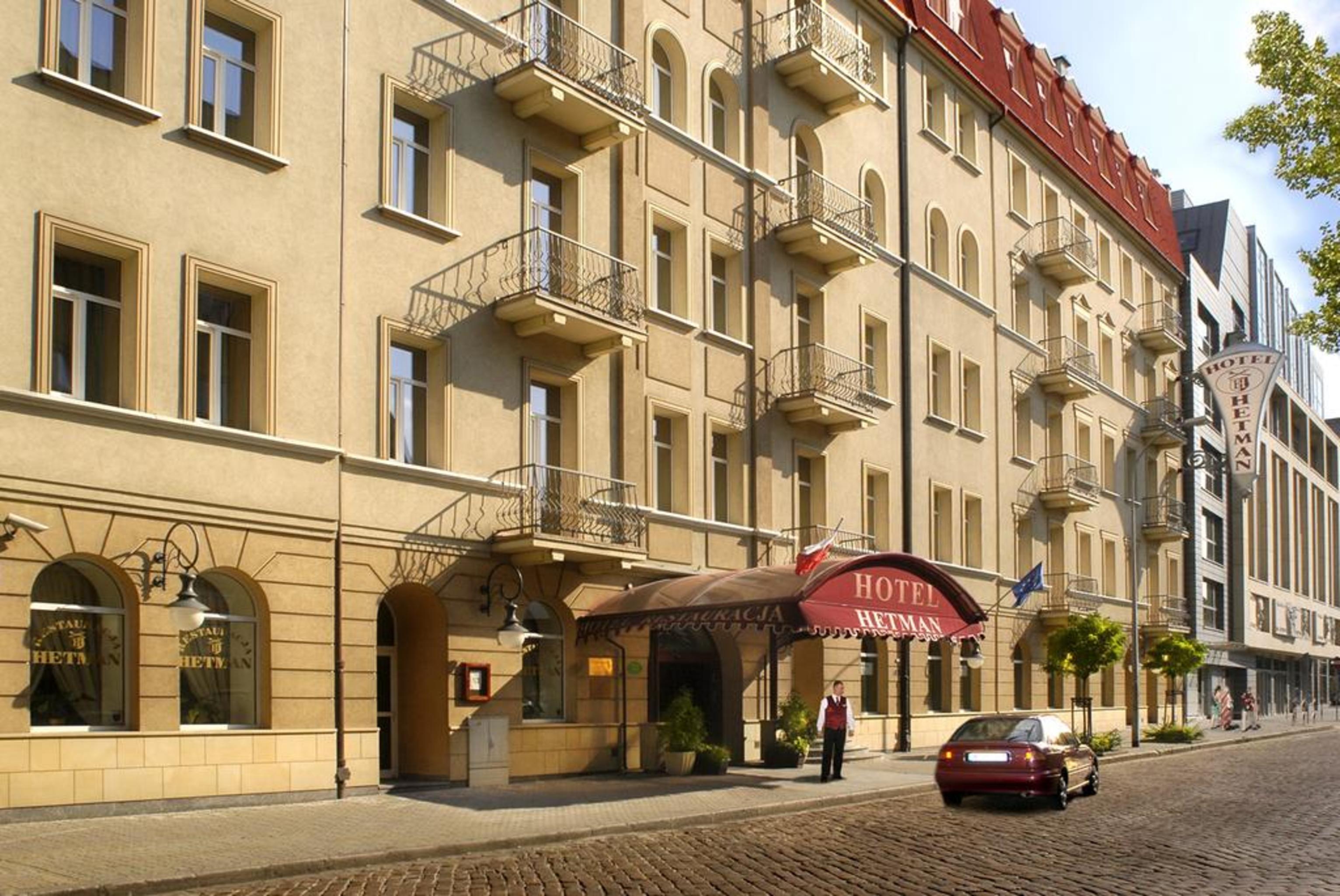 Vista Exterior Hotel Hetman