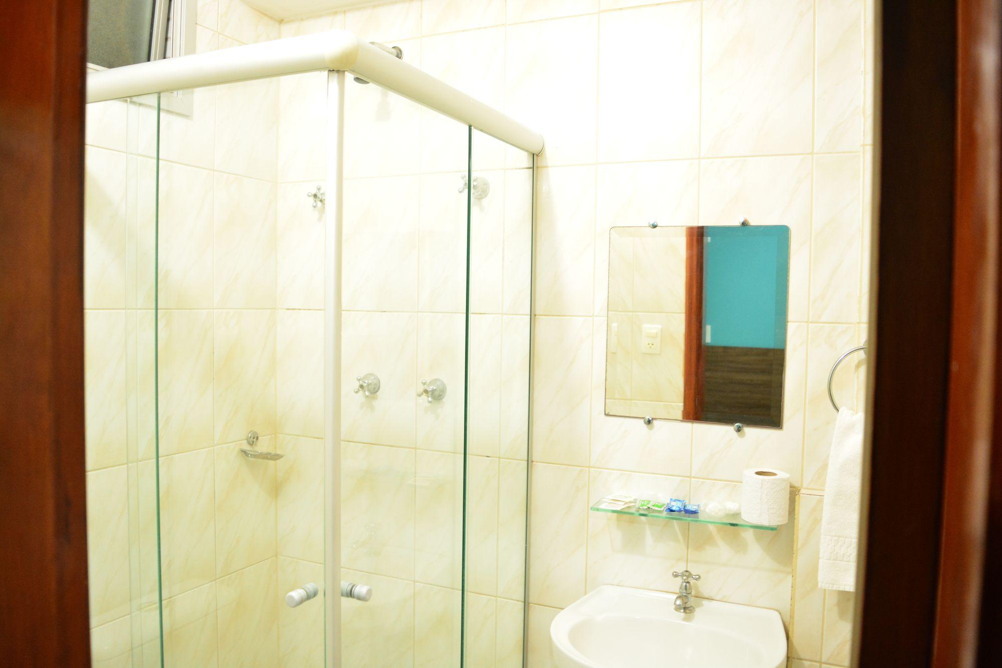 Equipamiento de Habitación Hotel Faenician