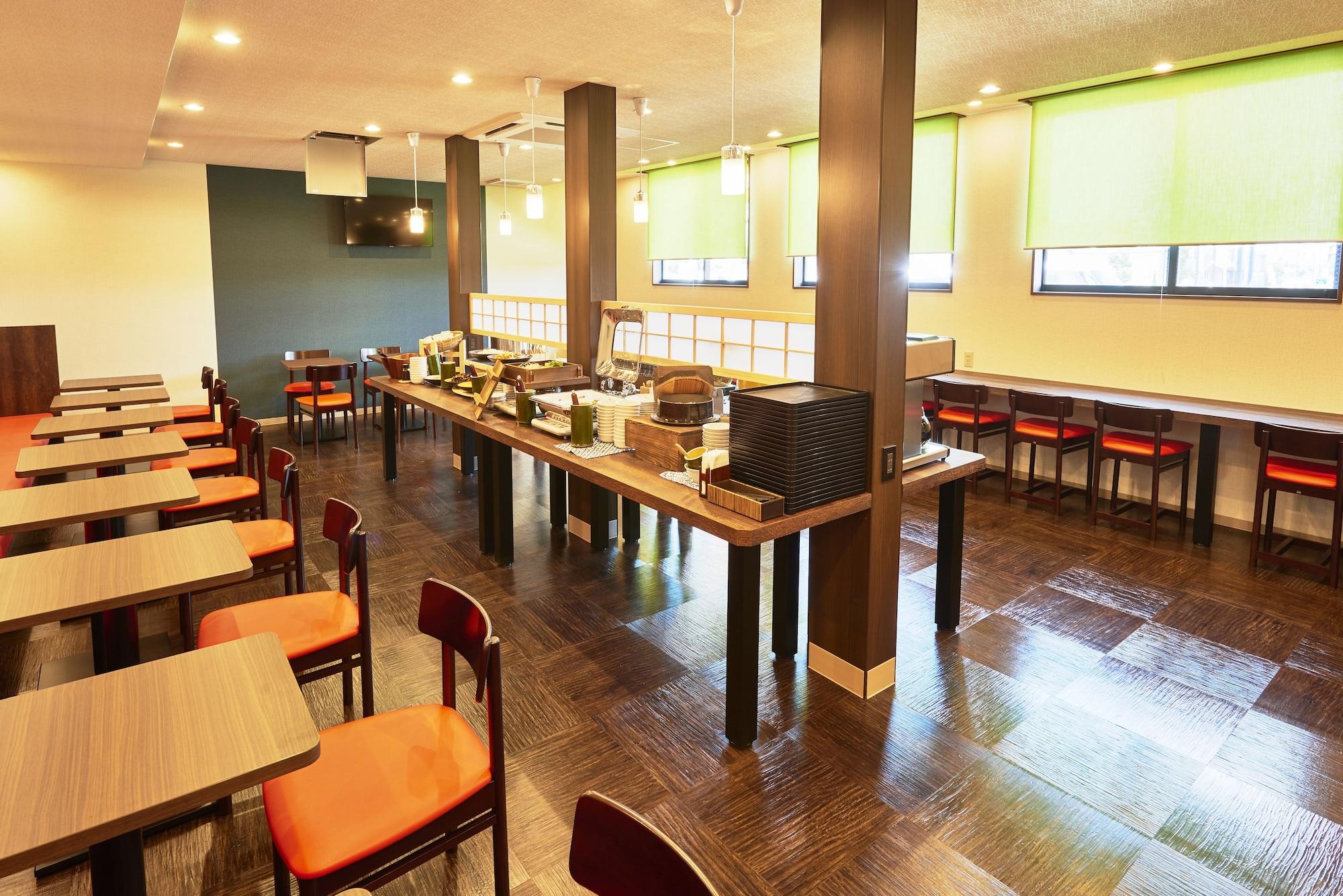 Restaurant Hotel KAN-RAKU Saitama Honjo-Waseda Hinoki No Yakata