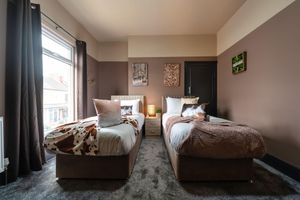 Alquiler Vacacional - Ephphatha 4 Beds Central A63 3 Bedrms Free Wifi