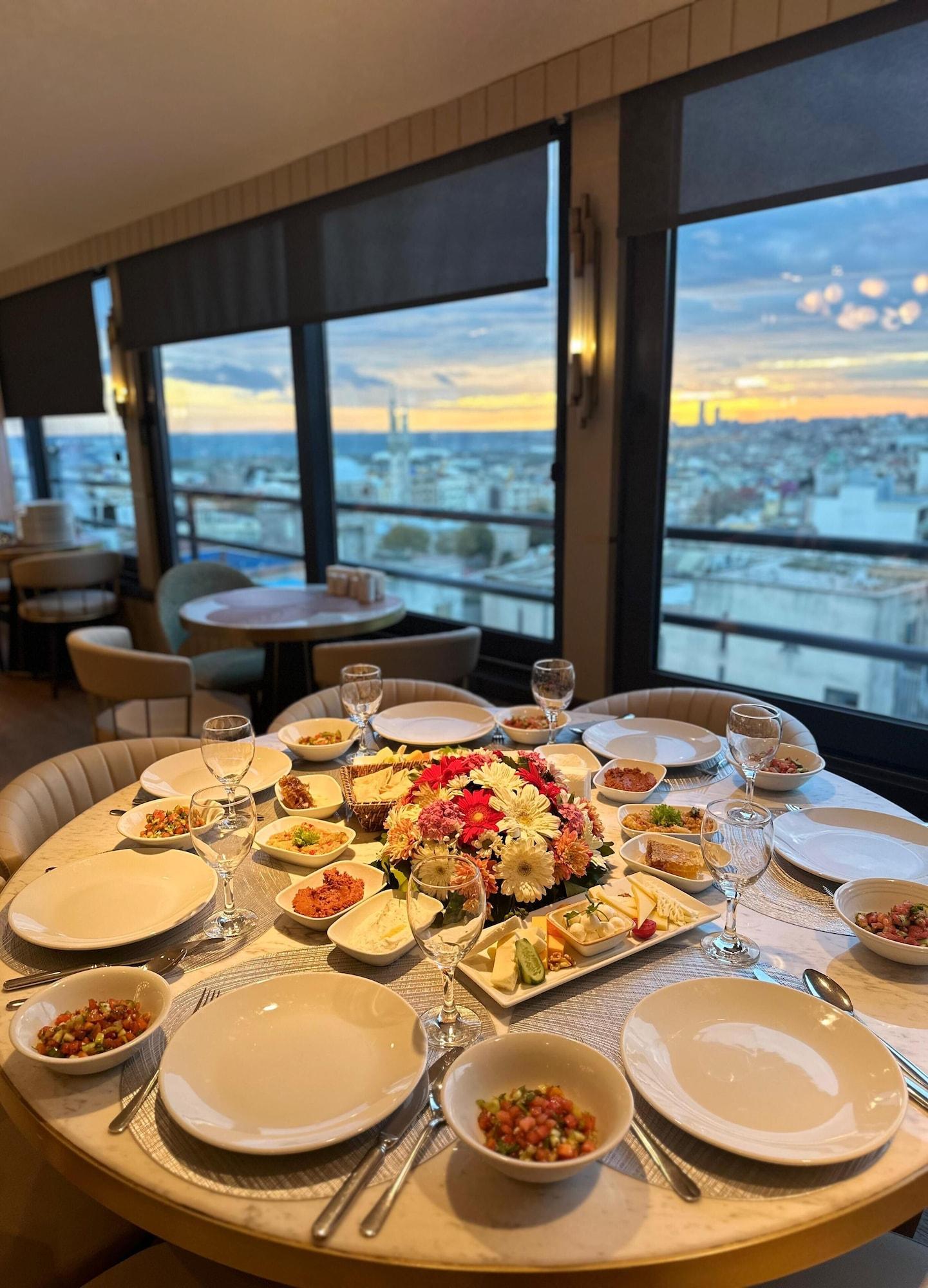 Restaurant AHC Old City Hotel