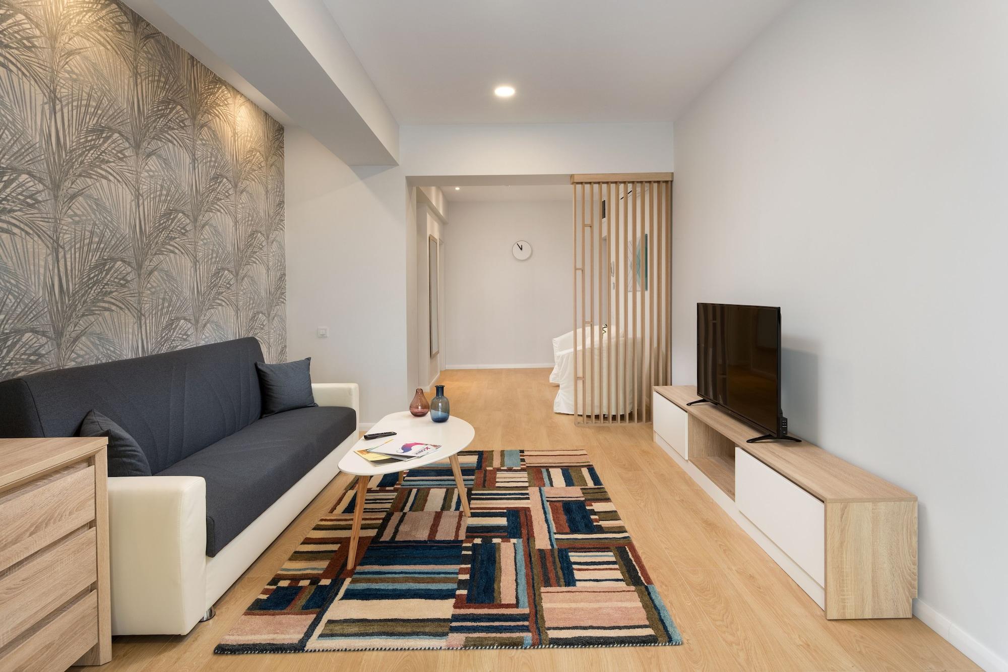 Comodidades del Alojamiento Athina Suites Hotel