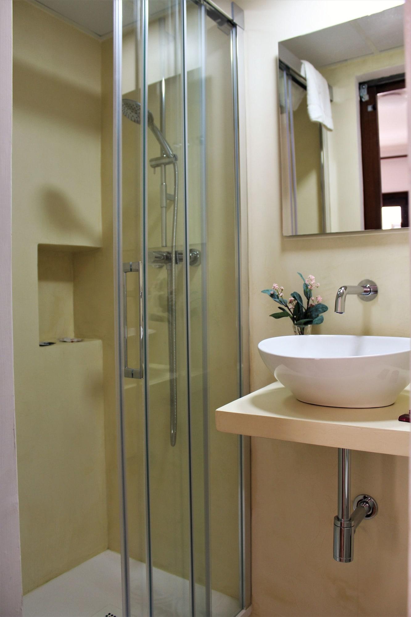 Equipamiento de Habitación Pensión Sevillano