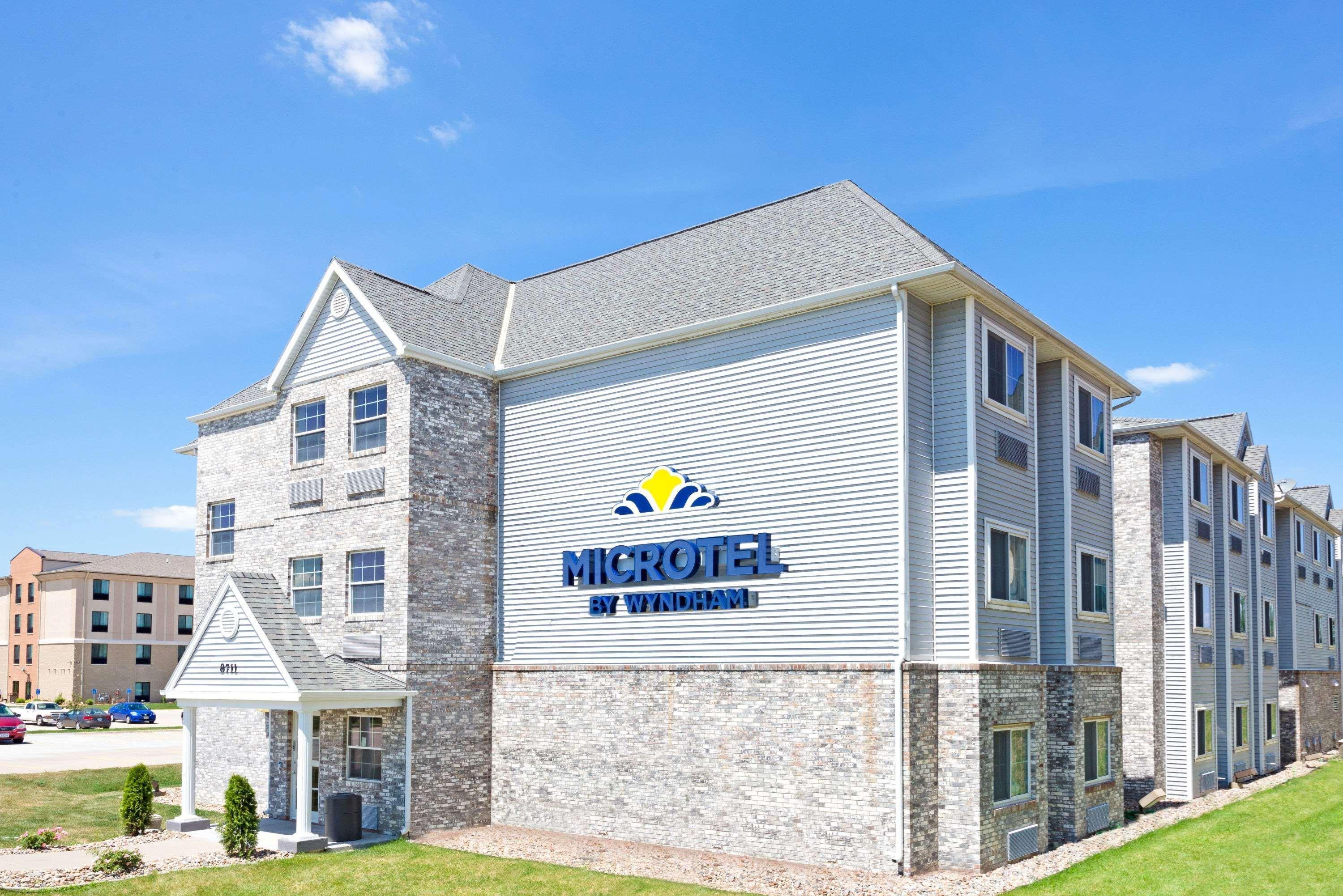 Vista Exterior Microtel Inn & Suites by Wyndham Urbandale/Des Moines