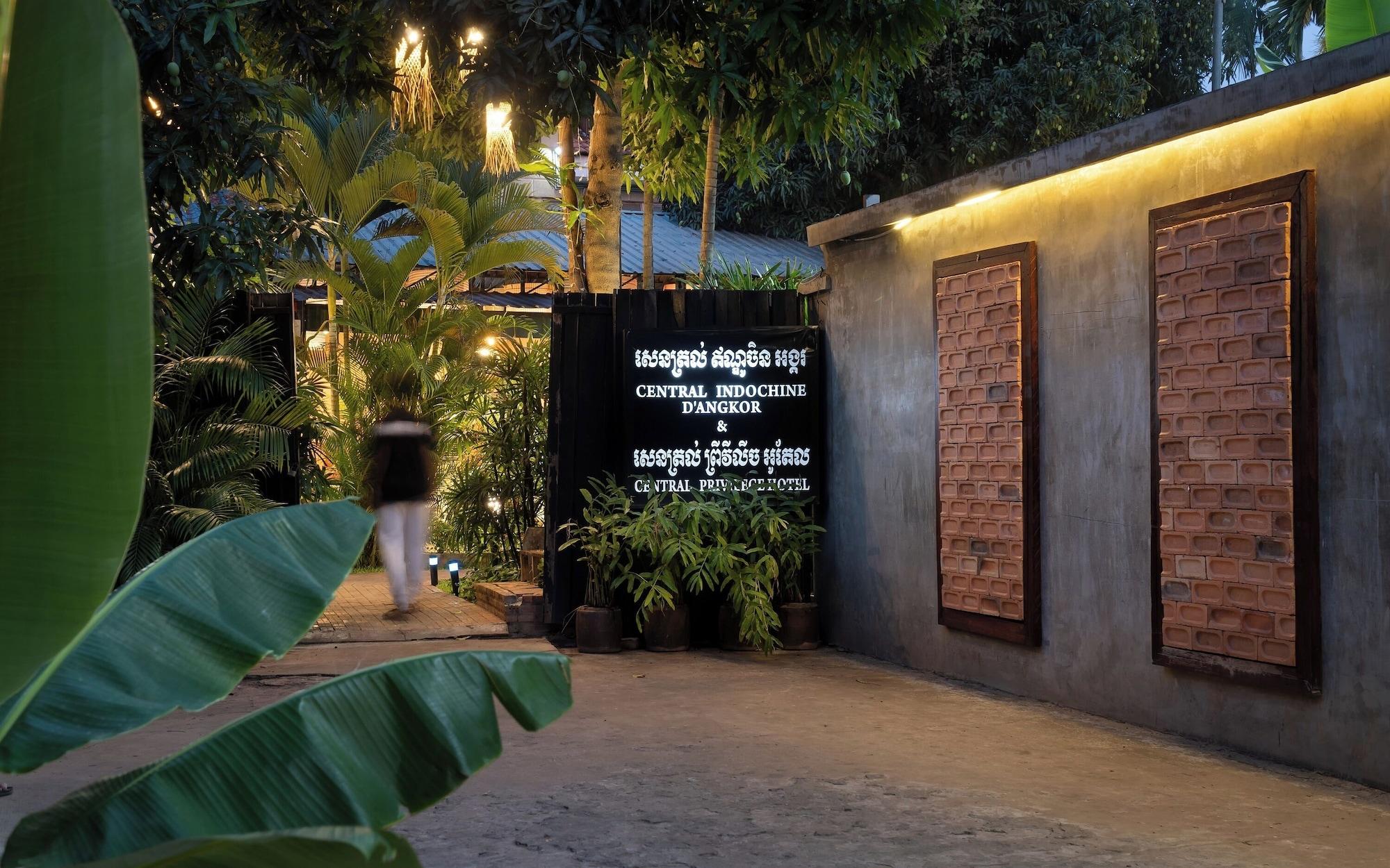 Vista Exterior Central Indochine d’Angkor Hotel