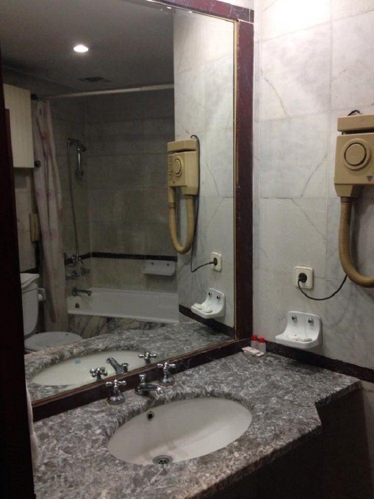 Set de Habitación Hotel Dilaver