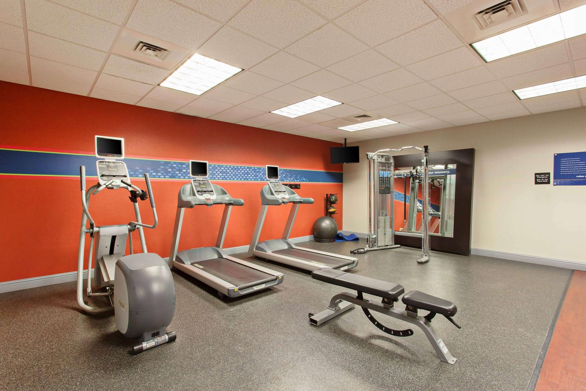 Gimnasio Hampton Inn & Suites Clovis-Airport North