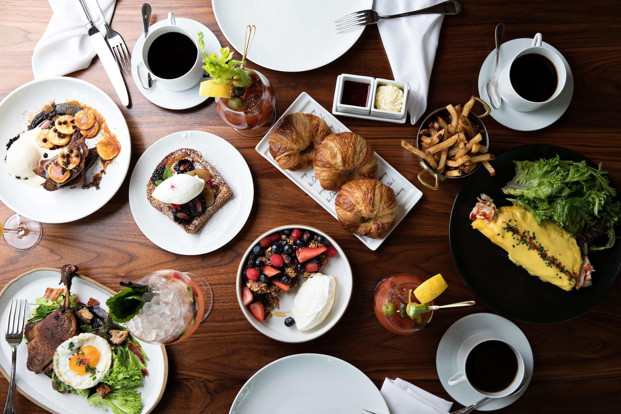 Restaurant The Dewberry Charleston