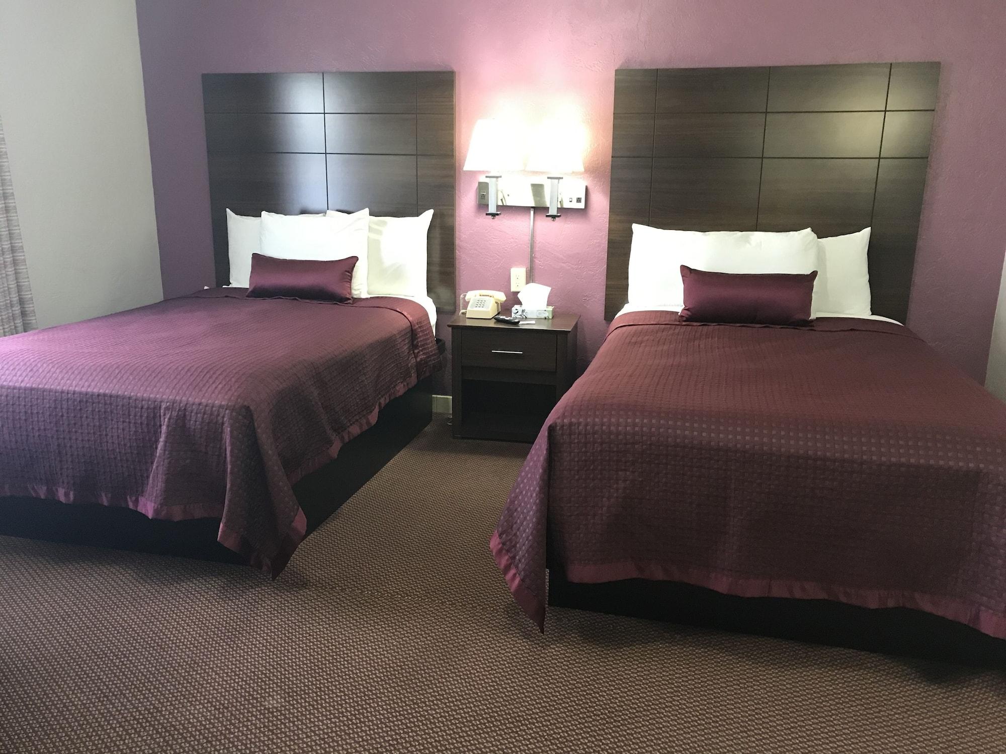 Varios Silver Princess Motel