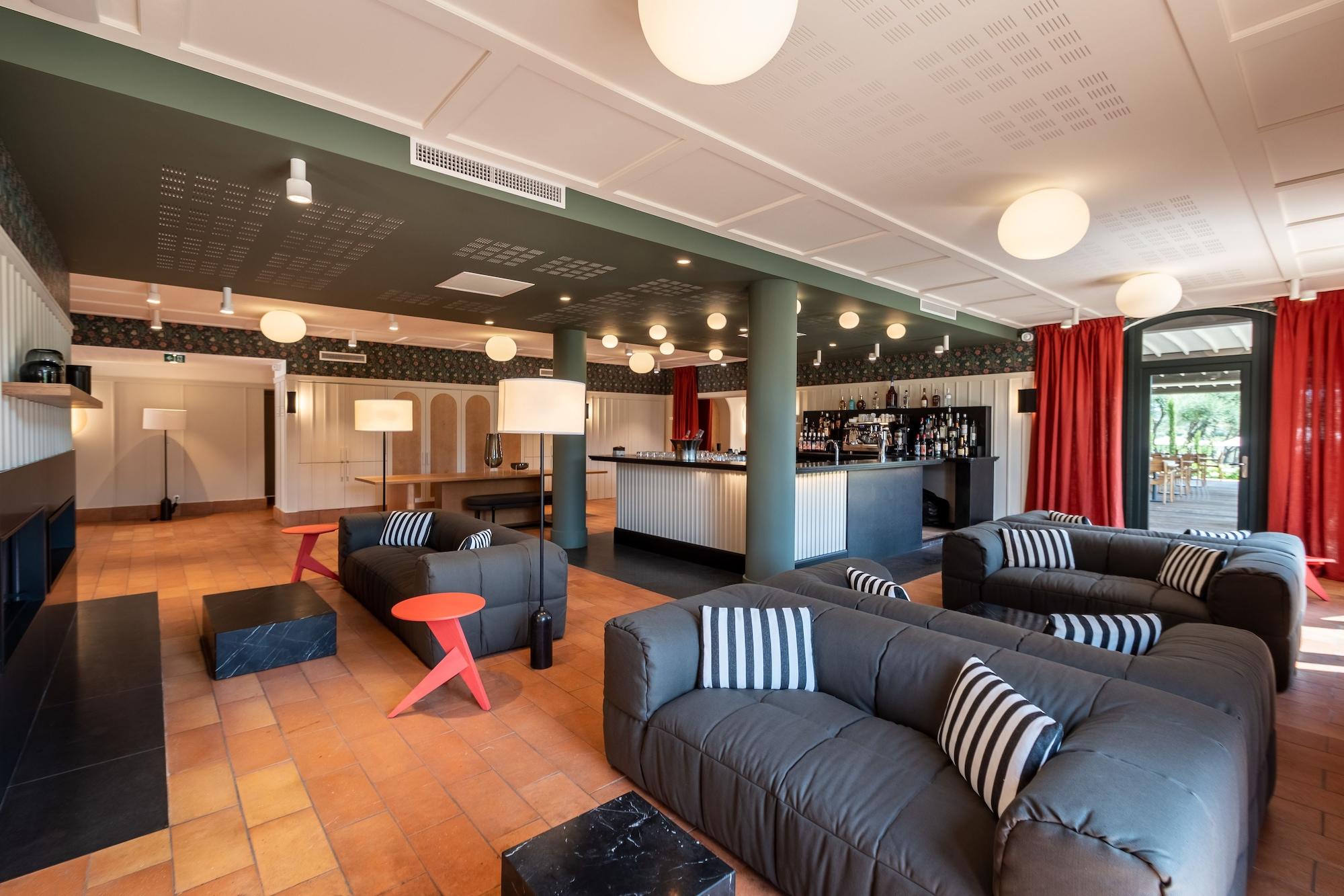 Bar/Salón Hotel Villa Joséphine