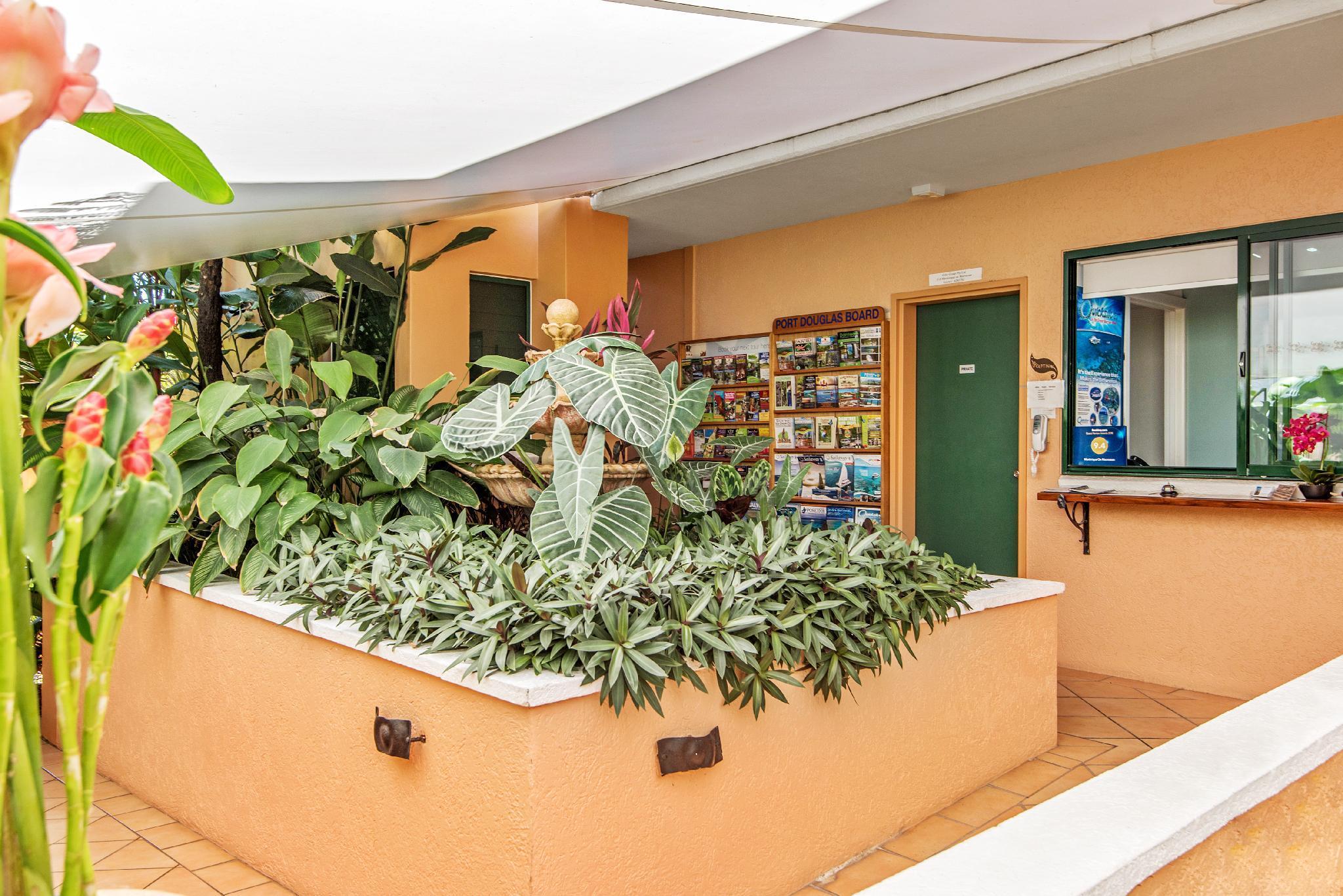 Vista Lobby Martinique on Macrossan