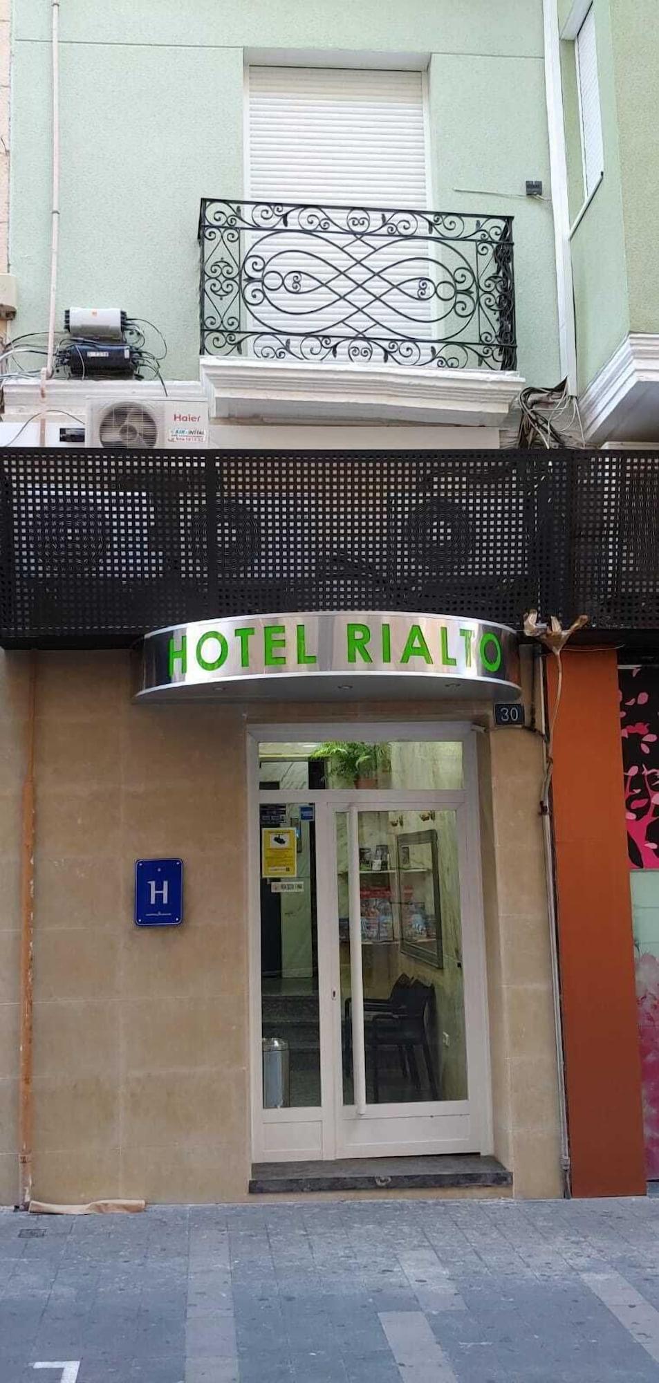 Vista Exterior Hotel Rialto
