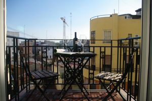 Alquiler Vacacional - Beautiful and spacious apartment in the center of Valencia with WIFI