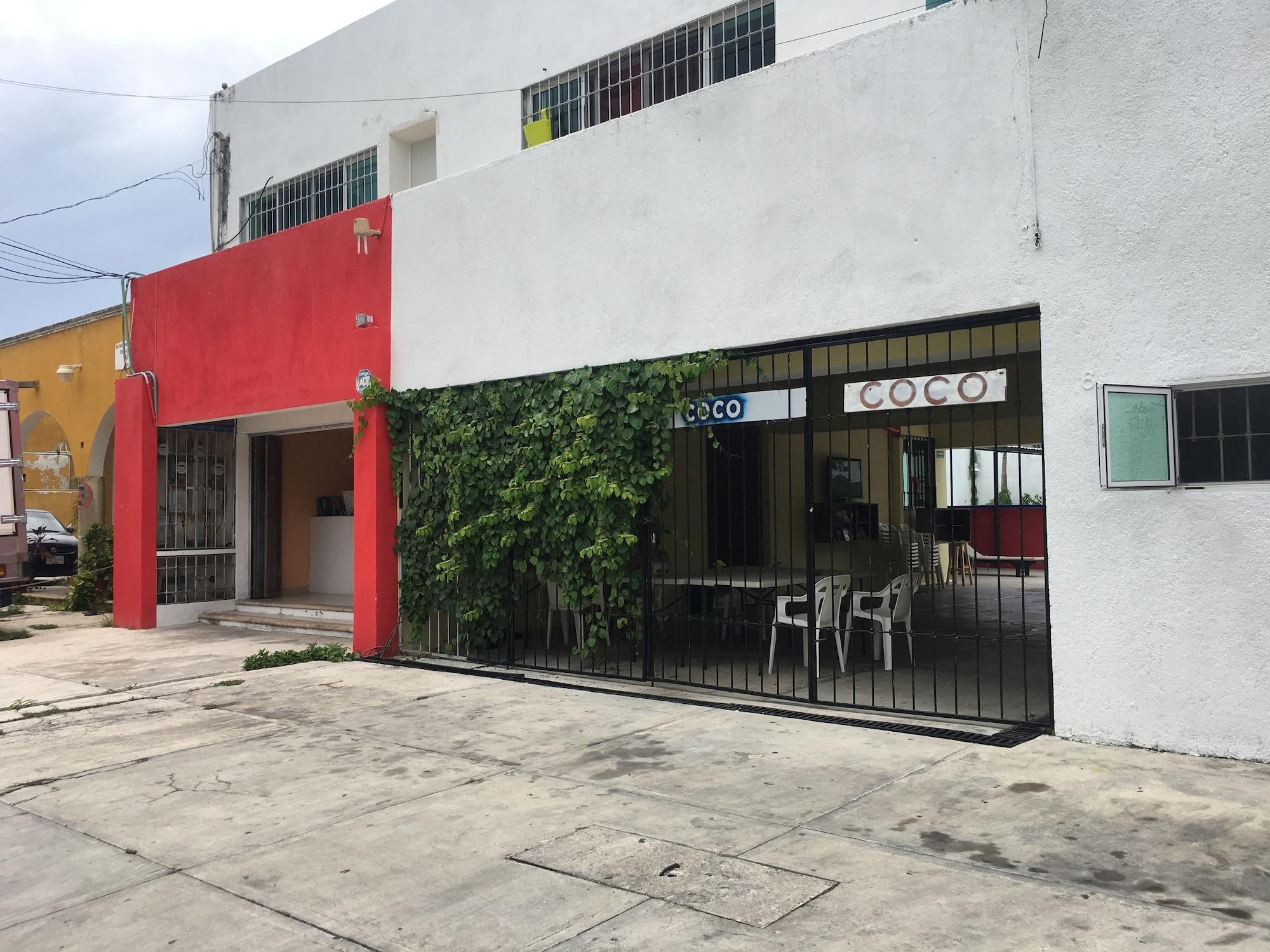 Vista Exterior Coco Hostel