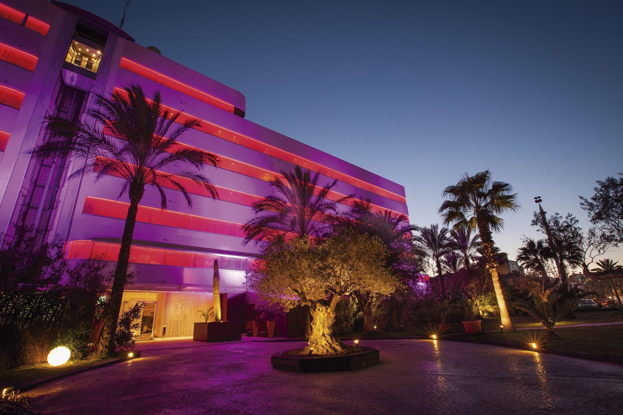 Vista Exterior El Hotel Pacha – Includes entrance to Pacha Club