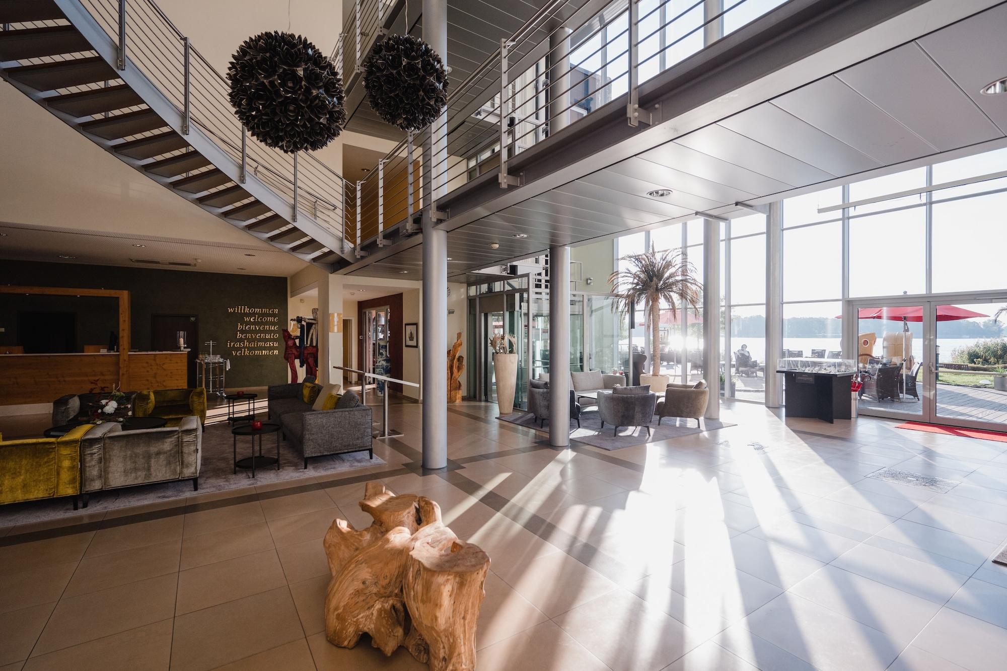 Vista Lobby Resort Mark Brandenburg & Fontane Therme