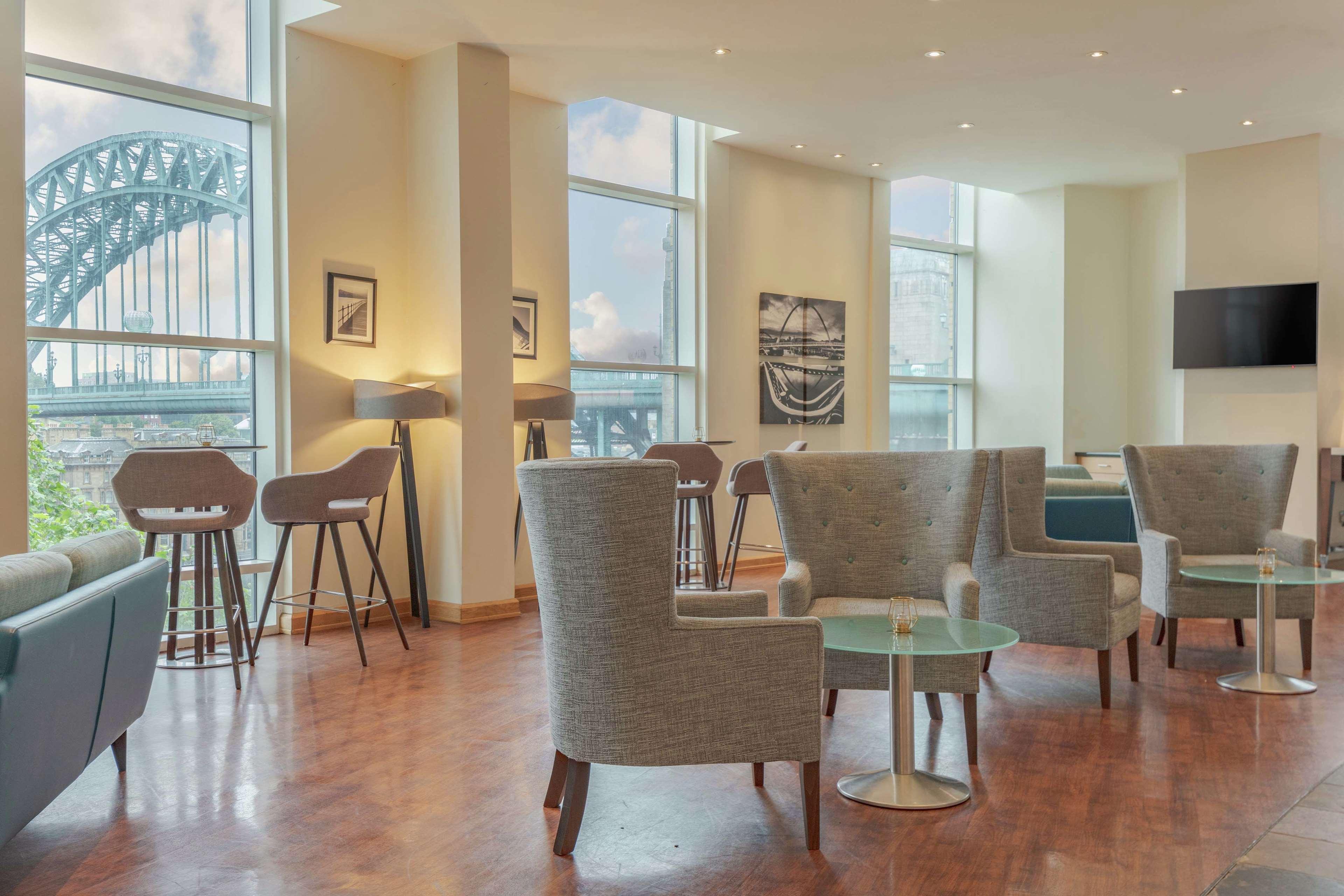 Vista Lobby Hilton Newcastle Gateshead