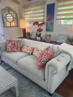 Alojamiento - Private Beautiful Clean Beachy-Close to All Retreat