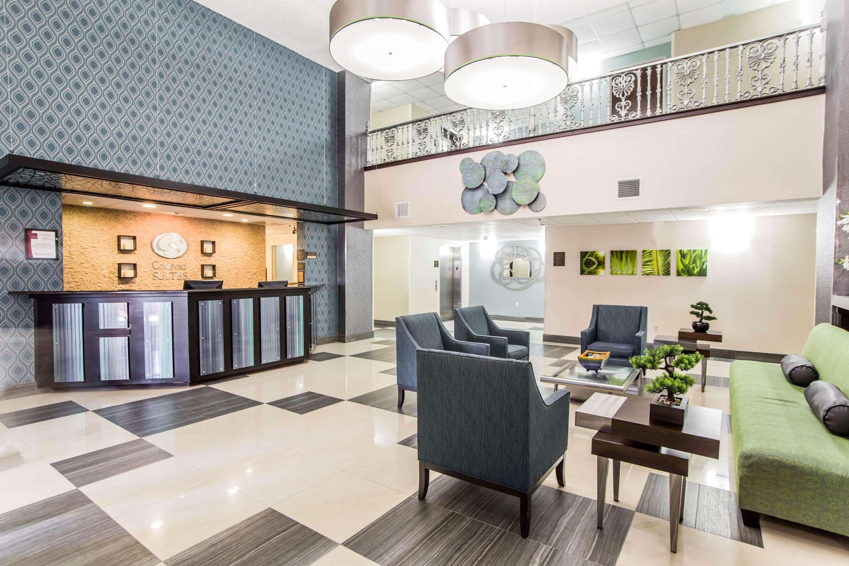 Vista Lobby Comfort Suites Pineville - Ballantyne Area