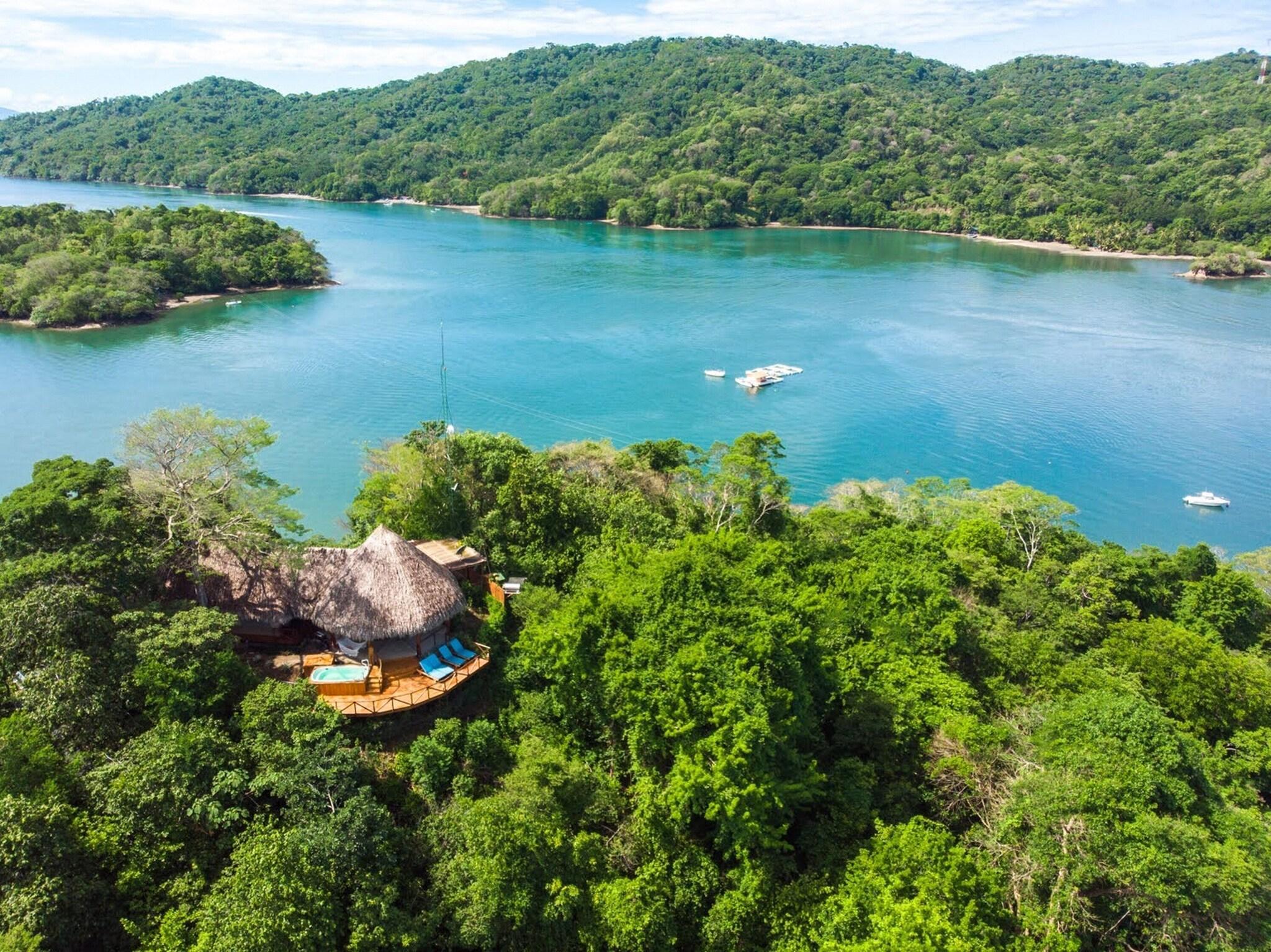 Playa Isla Chiquita Gampling