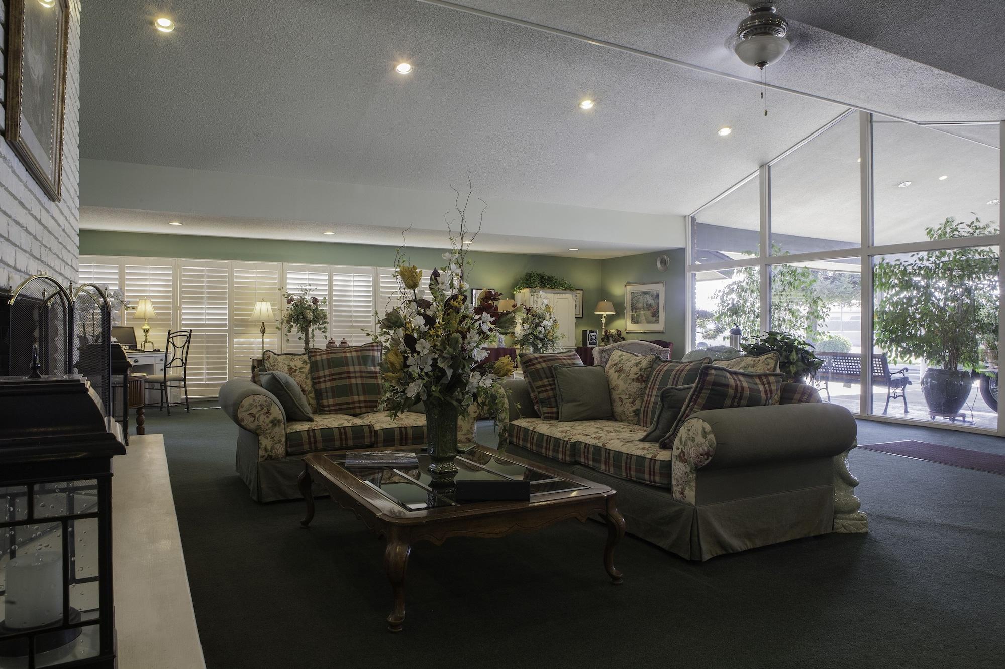 Vista Lobby Lamp Liter Inn