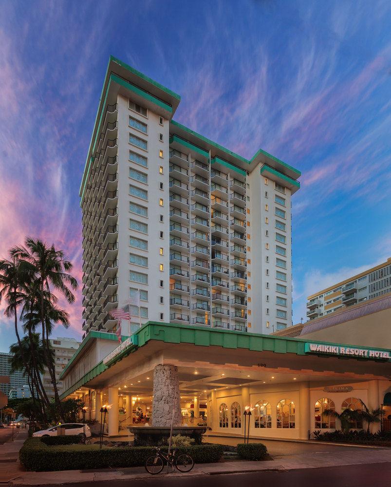 Varios Waikiki Resort Hotel