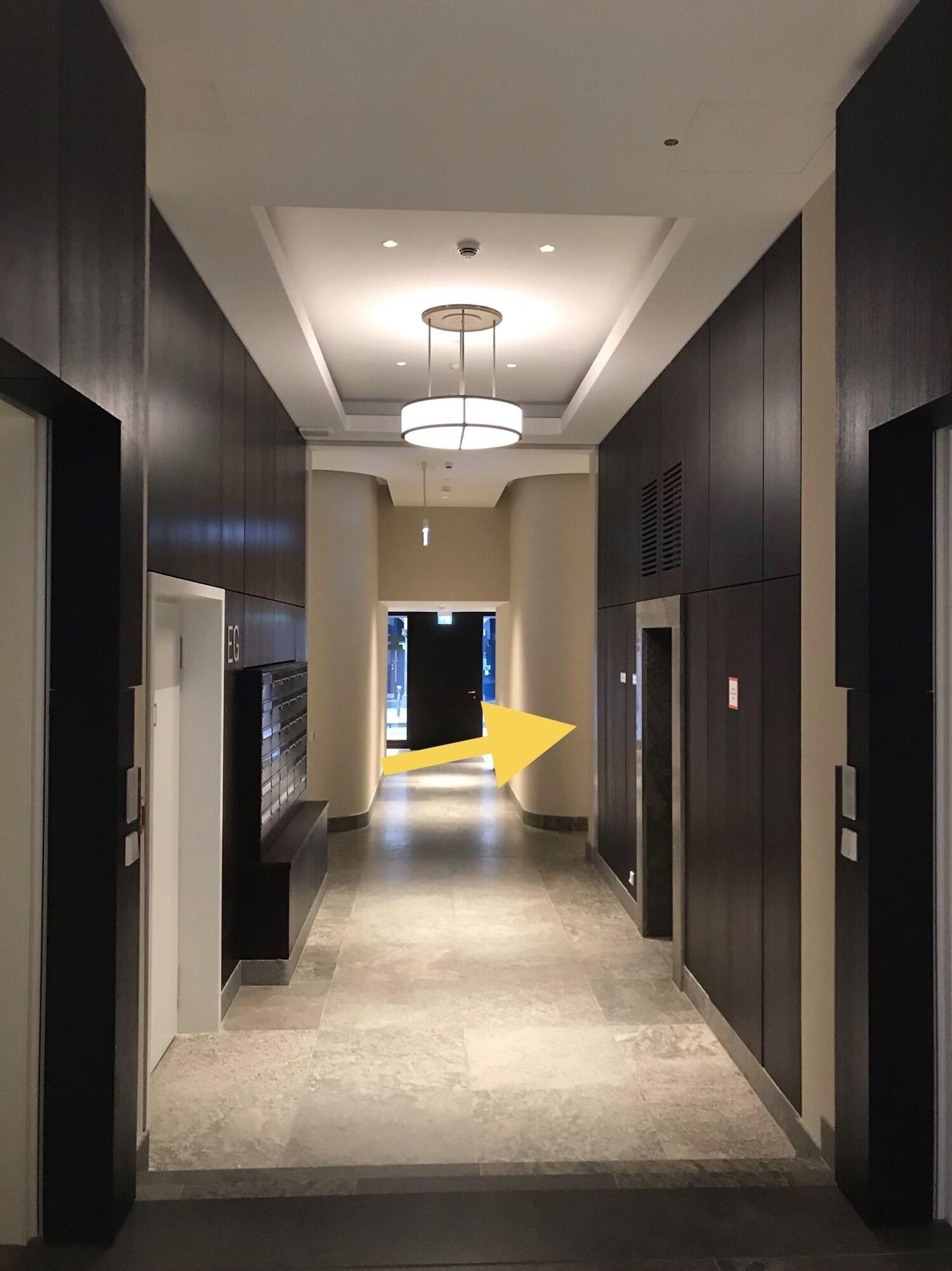 Vista Exterior Luxury Apartments