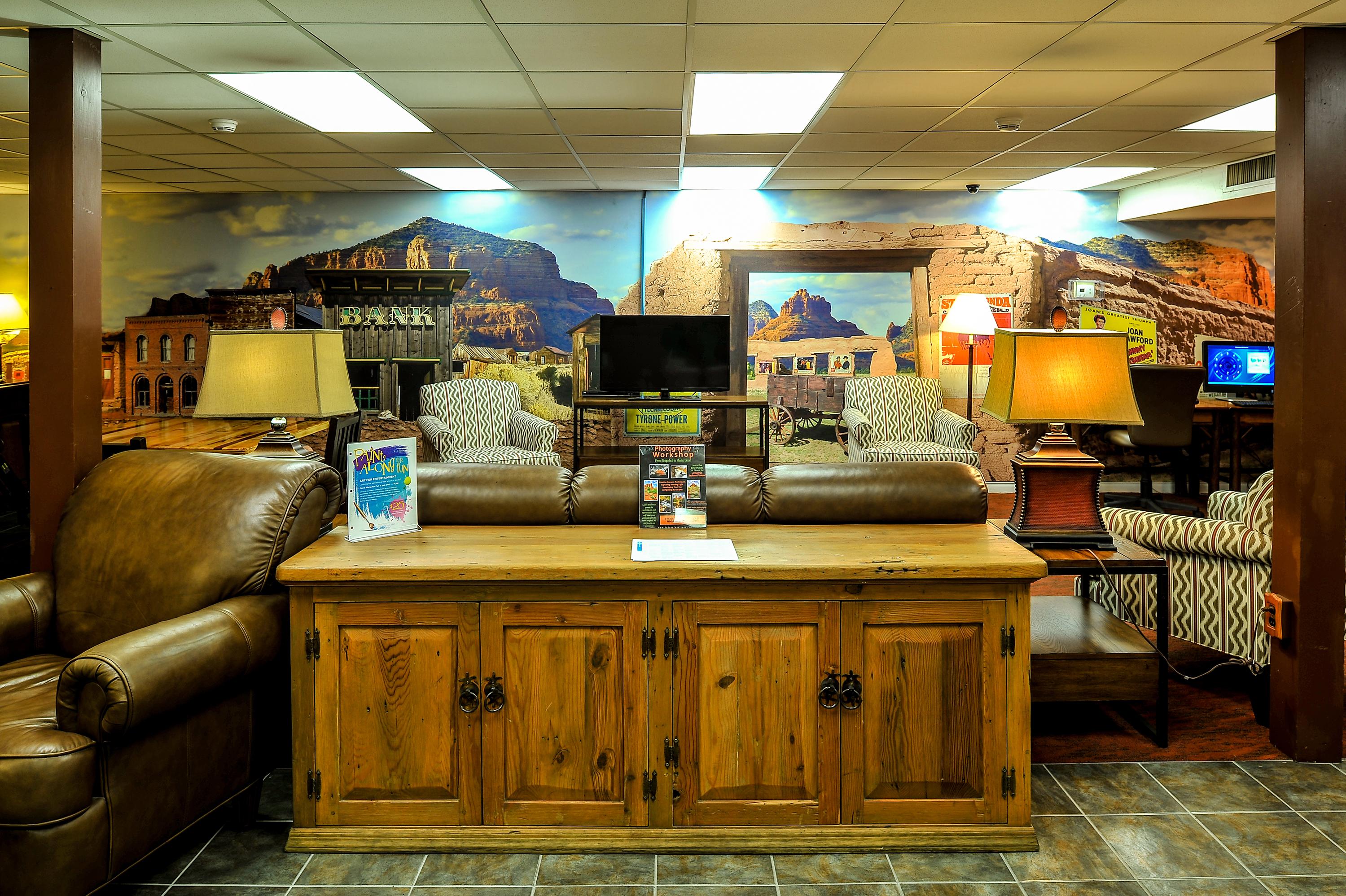 Vista Lobby Bell Rock Inn