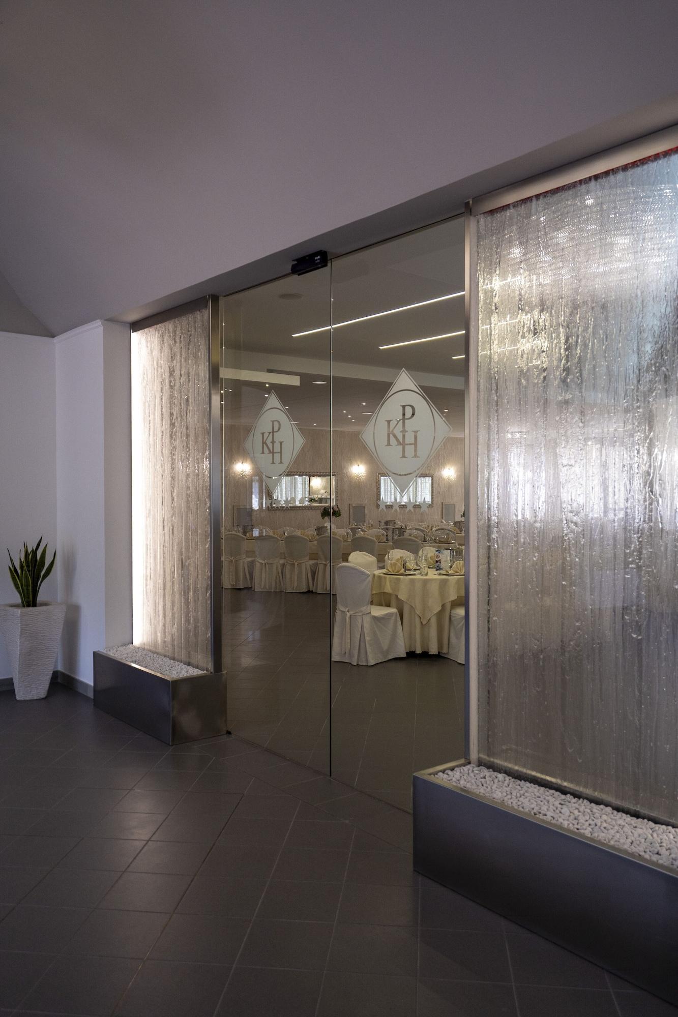 Bar/Salón Kristall Palace Hotel