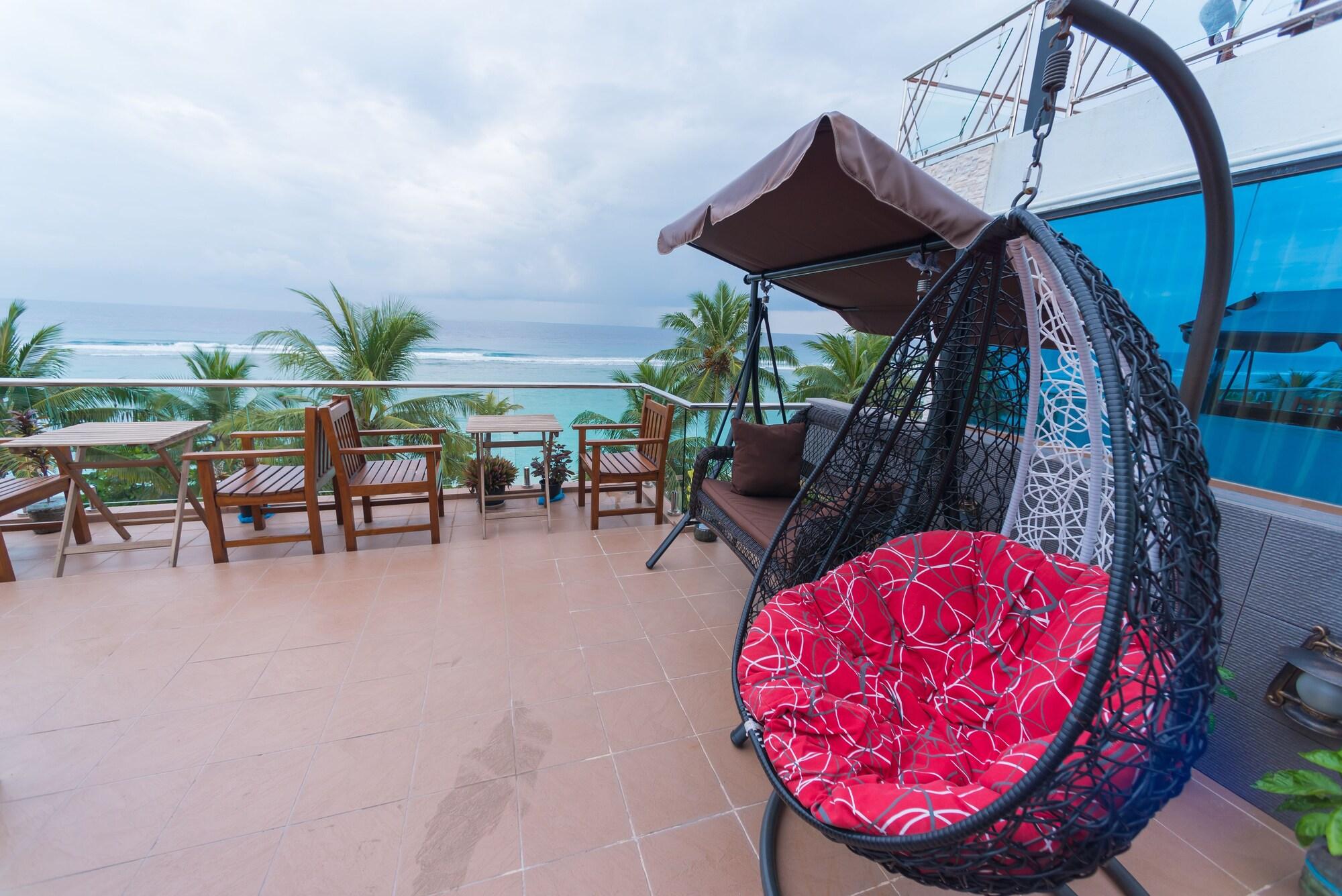 Instalaciones Recreativas Hathaa Beach Maldives