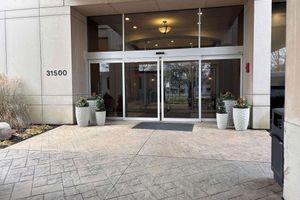 Alojamiento - Skyline Hotel Detroit Airport, SureStay Collection by BW