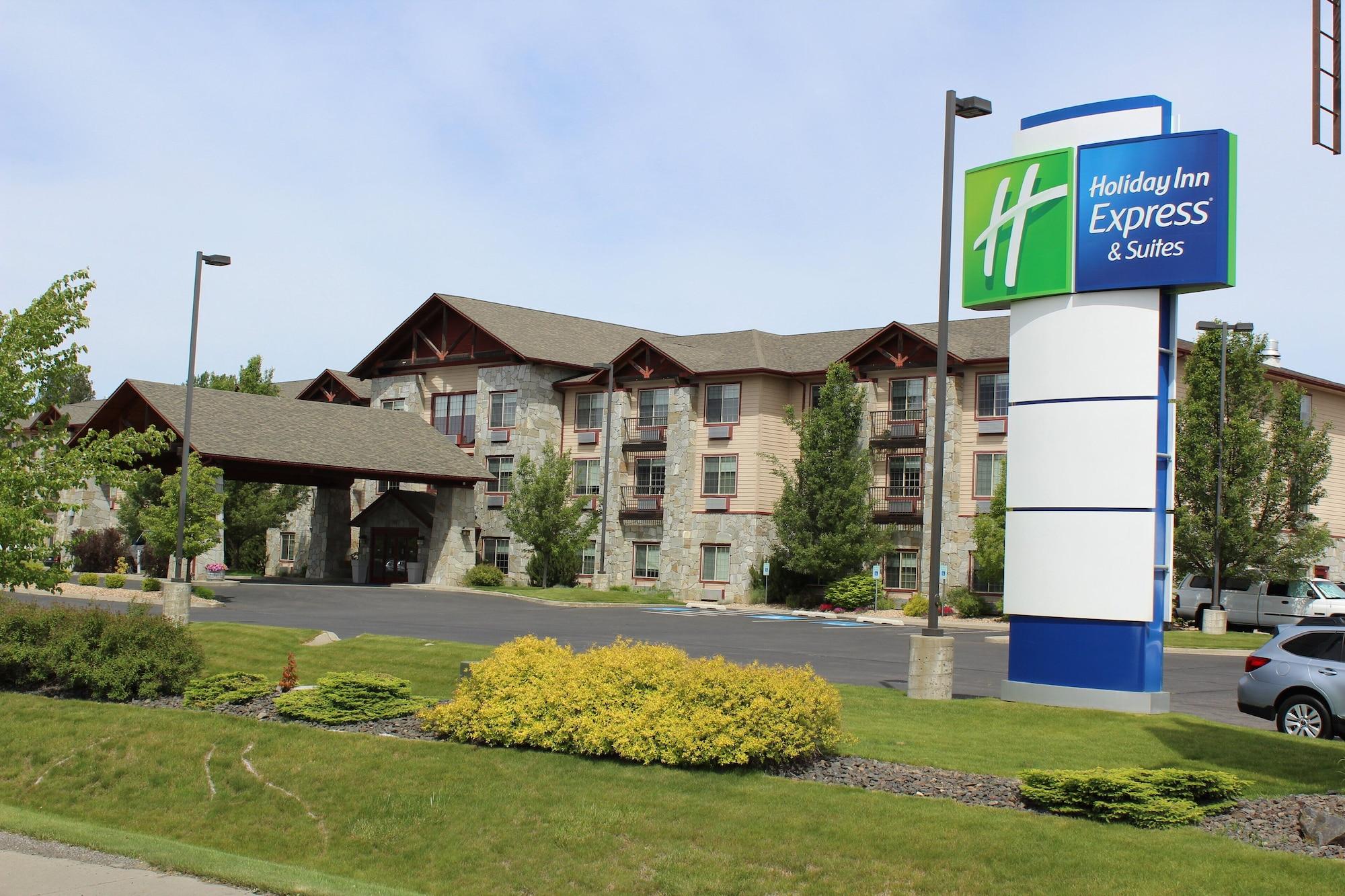 Vista Exterior Holiday Inn Express & Suites Cheney by IHG
