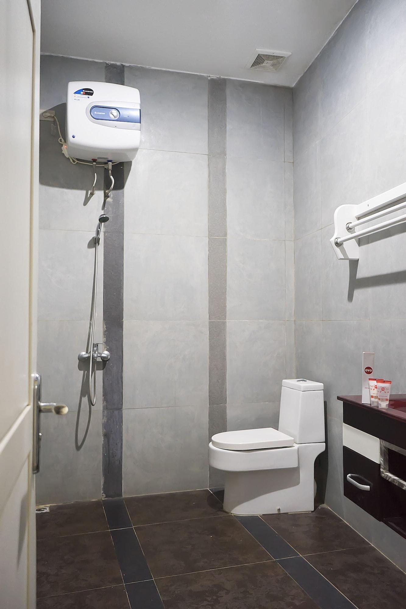 Equipamiento de Habitación OYO 1283 Guest House Loemajan