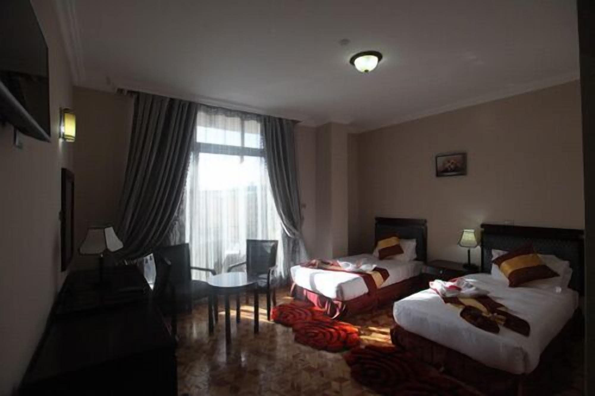 Habitación Tirar International Hotel