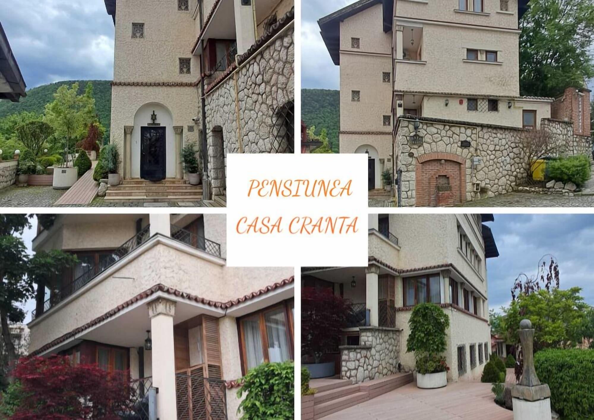 Varios Casa Cranta Hotel