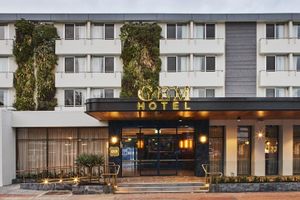 Alojamiento - The Gem Hotel