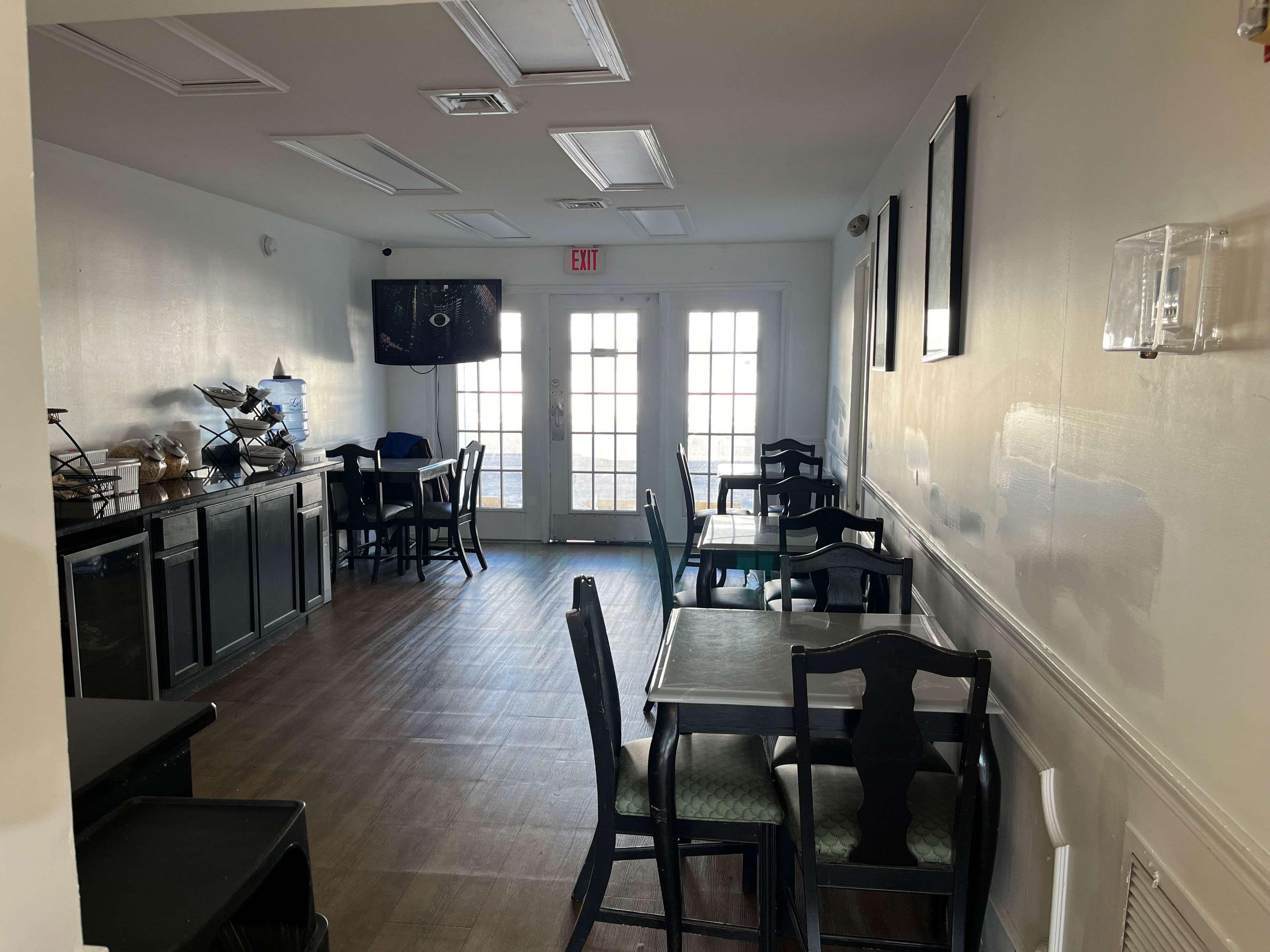 Restaurant Baymont by Wyndham Georgetown Marina