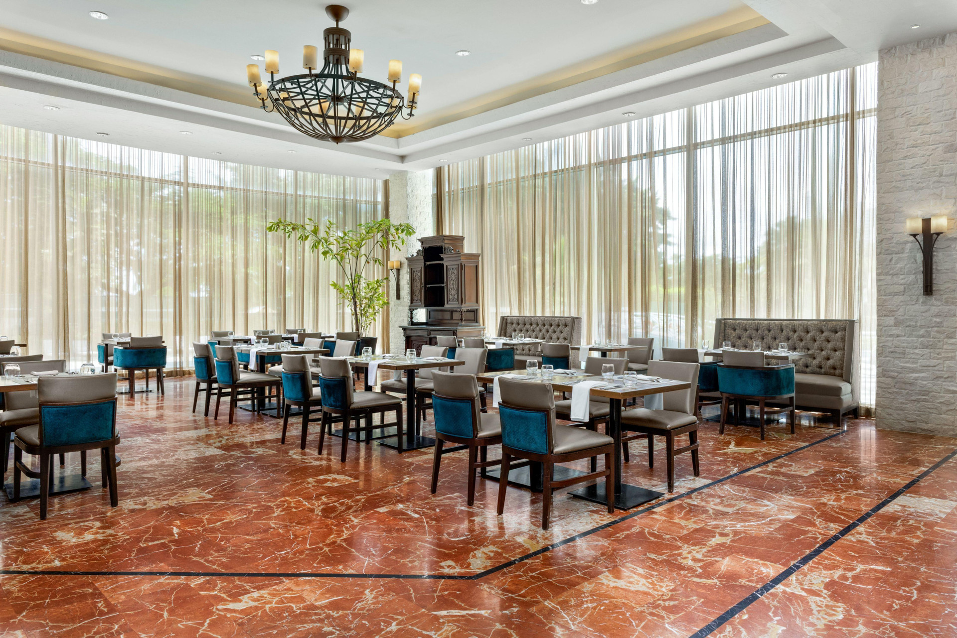 Restaurant InterContinental Miramar Panama by IHG