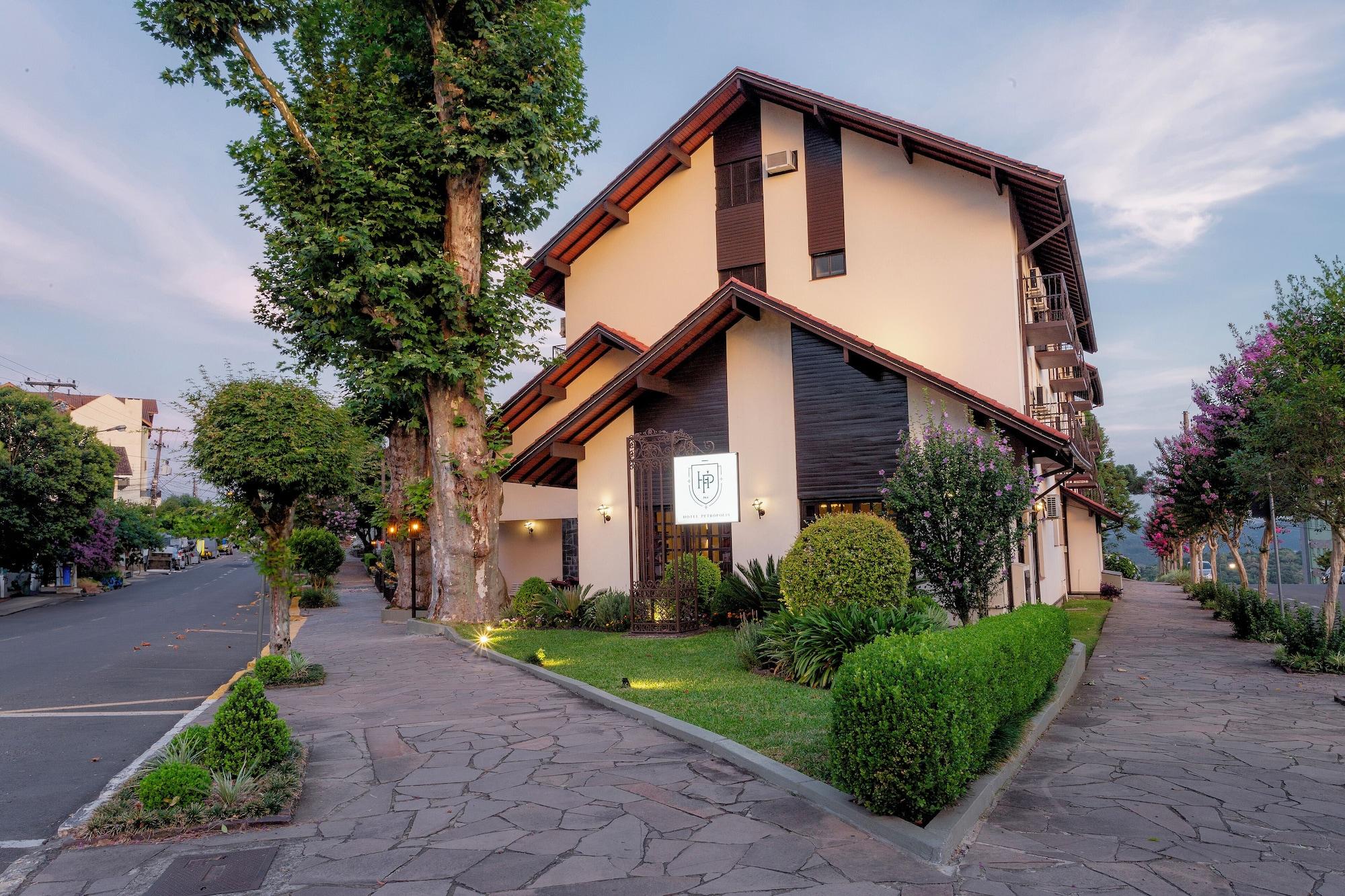 Varios Hotel Petrópolis