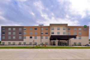 Alojamiento - Holiday Inn Express & Suites Ottumwa by IHG