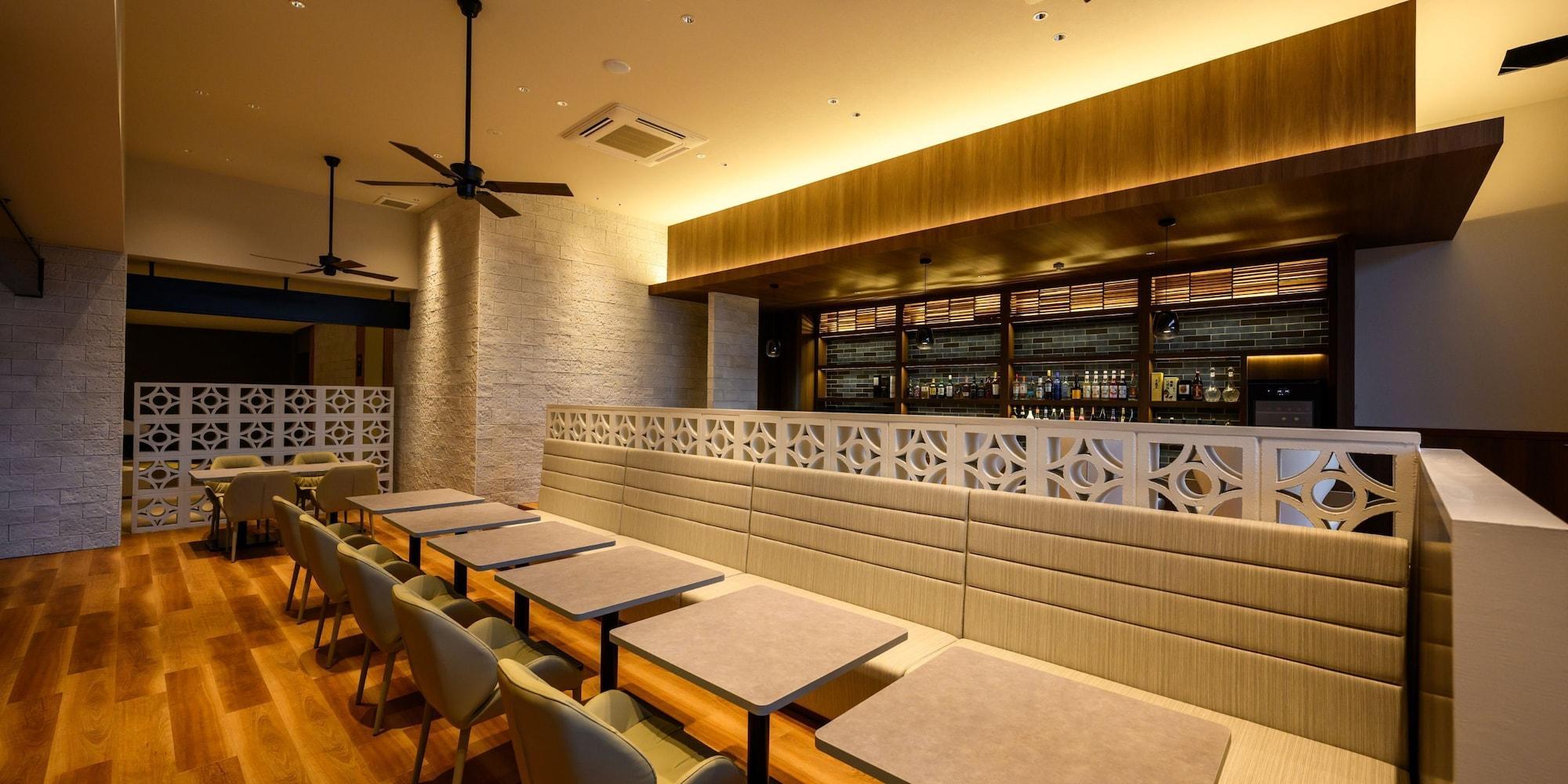 Bar/Salón Lit Hotel NAKIJIN