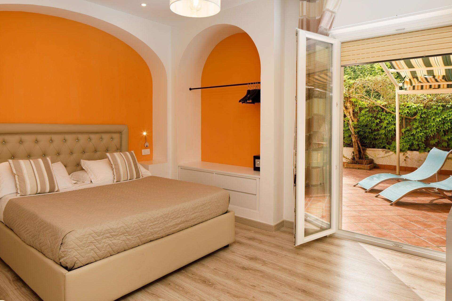 Vista Exterior Sorrento Comfort Rooms
