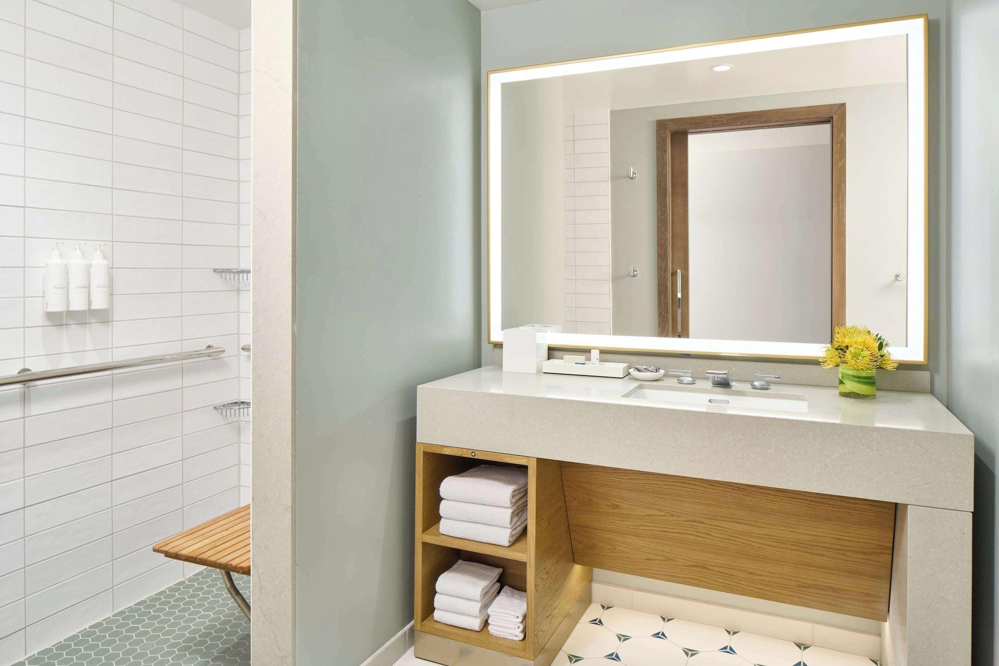OUTRIGGER Kona Resort & Spa photo 122