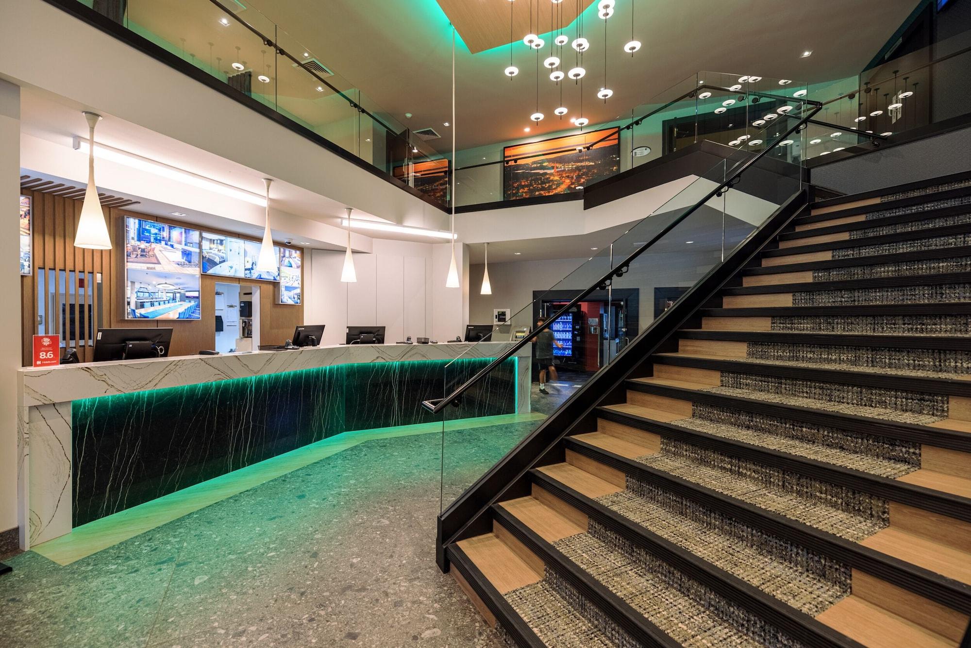 Vista Lobby Hôtel Universel in Rivière-du-Loup