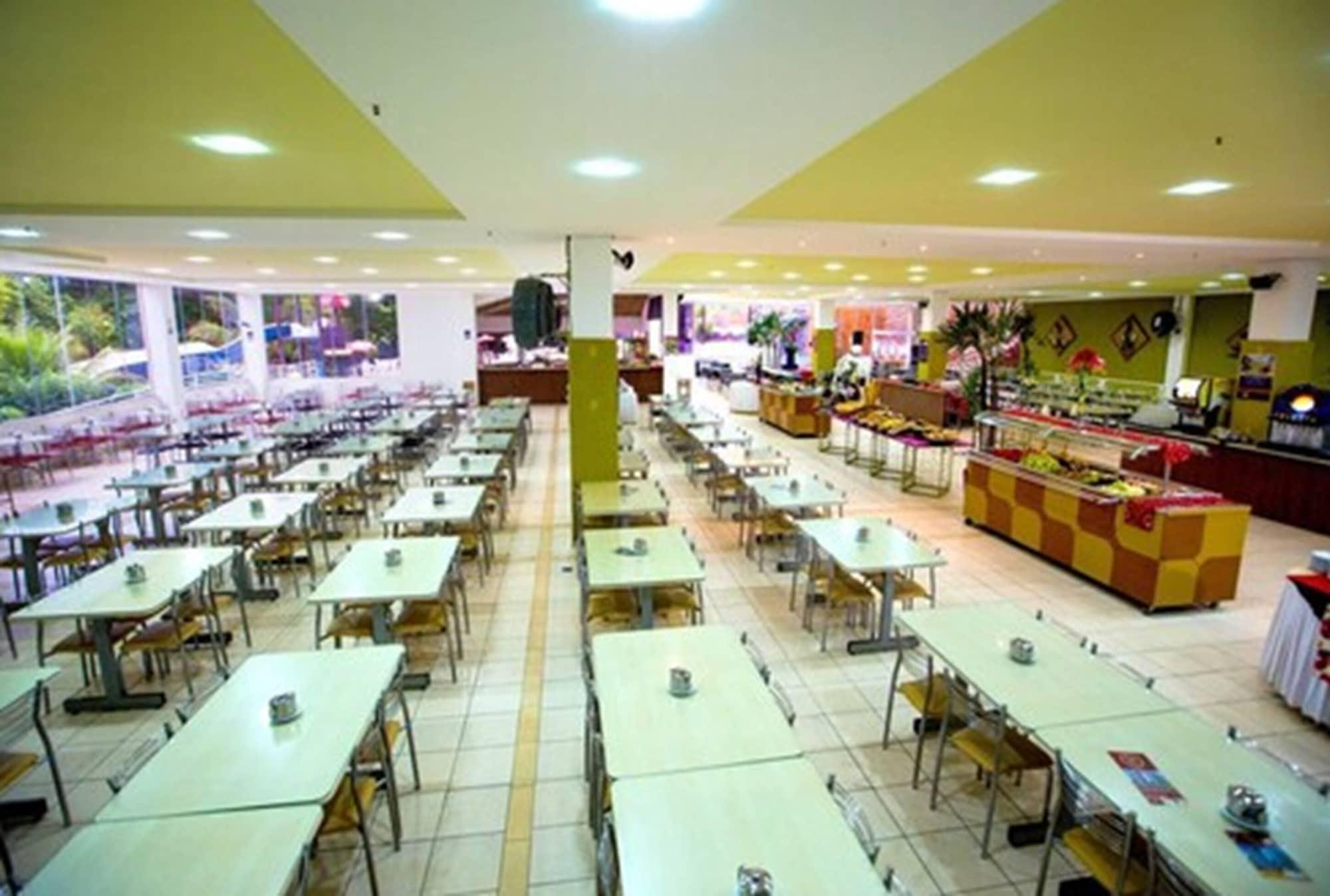 Restaurant Golden Dolphin Grand Hotel - Mondial